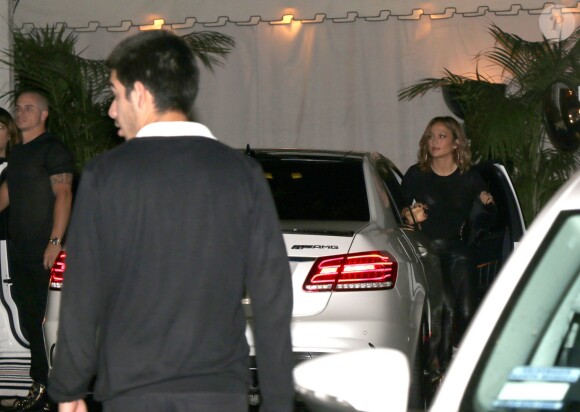 Jennifer Lopez est allée dîner avec son ex-compagnon Casper Smart au Chateau Marmont à West Hollywood. Le 8 août 2015