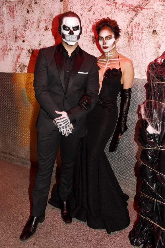 Jennifer Lopez, Caspar Smart à la 16e soirée d'Halloween organisée par Heidi Klum au club LAVO à New York, le 31 octobre 2015.