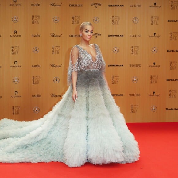 Rita Ora - Cérémonie des "Bambi Awards" à Berlin, le 12 novembre 2015.