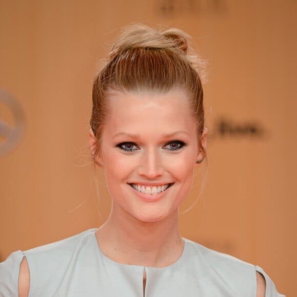 Toni Garrn - Cérémonie des "Bambi Awards" à Berlin, le 12 novembre 2015