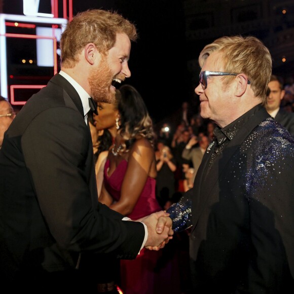 Prince Harry et Sir Elton John - Royal Variety Performance au Albert Hall à Londres, le 13 novembre 2015.