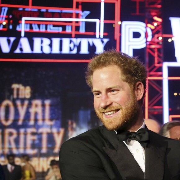 Prince Harry au Royal Variety Performance au Albert Hall à Londres, le 13 novembre 2015.