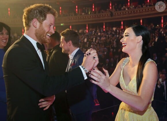 Le prince Harry et Kacey Musgraves au Royal Variety Performance au Albert Hall à Londres, le 13 novembre 2015.