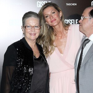 Gisele Bundchen, Vania Nonnenmacher, Valdir Bundchen attending the book launch of the limited edition Taschen coffee-table book chronicling her 20-year fashion career, which sold out a day before it even hit shelves, according to the publisher's website at Livraria da Vila Bookstore in Sao Paulo. Photo by Amauri Nehn/Broadimage/ABACAPRESS.COM07/11/2015 - Sao Paulo