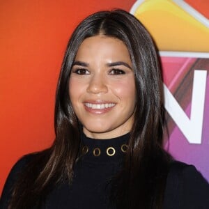 America Ferrera à la soirée Telenovela + Superstore à Los Angeles, le 18 novembre 2015