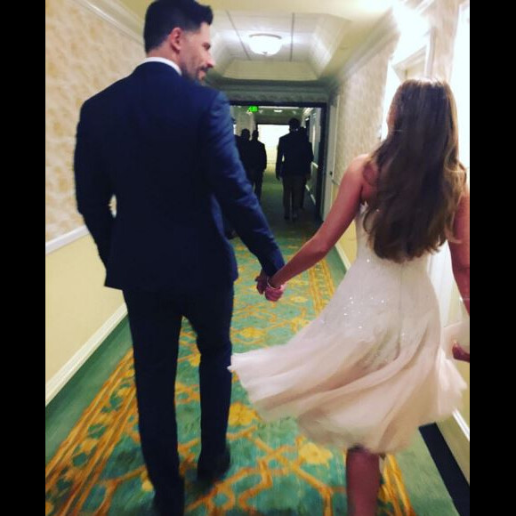 Sofia Vergara posté divers clichés de son dîner de répétition de mariage, en Floride, le 21 novembre 2015 Ici avec son futur mari Joe Manganiello.