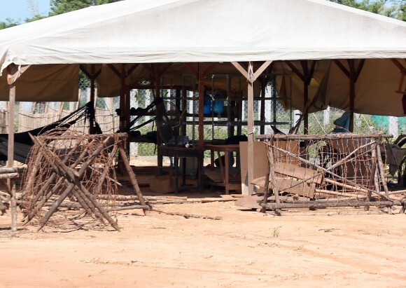 Exclusif - Préparation du lieu de tournage du prochain film d'Angelina Jolie "First They Killed My Father" à Siem Reap au Cambodge, le 11 novembre 2015.