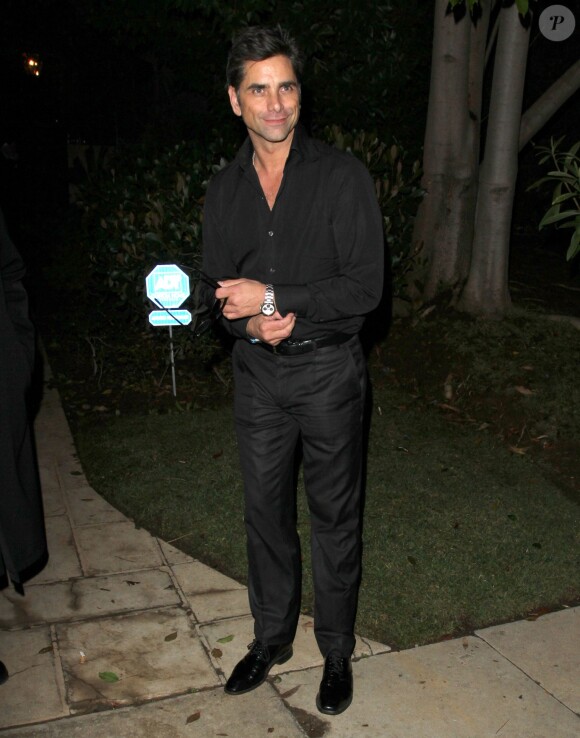 John Stamos - Personnalités sortant d'une after-party des Oscars dans une résidence privée à Beverly Hills, le 2 mars 2014.