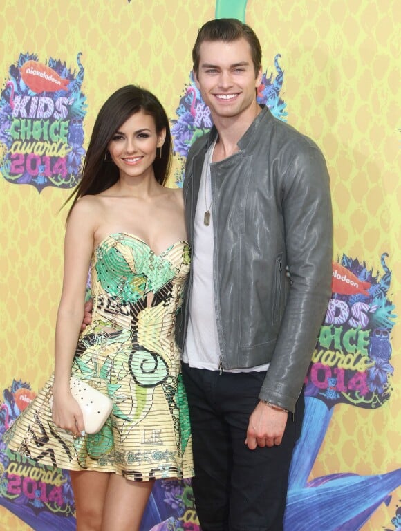 Victoria Justice et son petit ami Pierson Fode - 27ème cérémonie annuelle des "Kid's Choice Awards" à Los Angeles, le 29 mars 2014.
