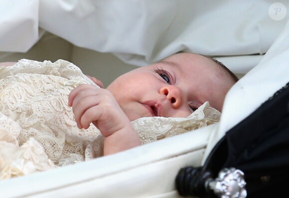 Baptême de la princesse Charlotte de Cambridge, à Sandringham, le 5 juillet 2015, deux mois après sa naissance.