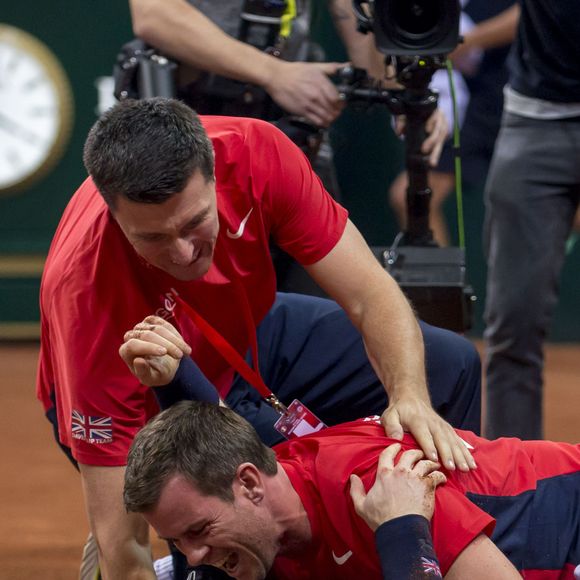 Andy Murray a offert la Coupe Davis à la Grande-Bretagne après la finale victorieuse face à la Belgique, le 29 novembre 2015 à Gand