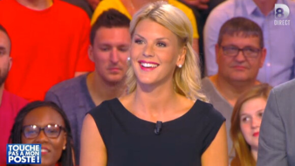 La jolie Amélie Neten invitée de Touche pas à mon poste, sur D8, le 12 mai 2015