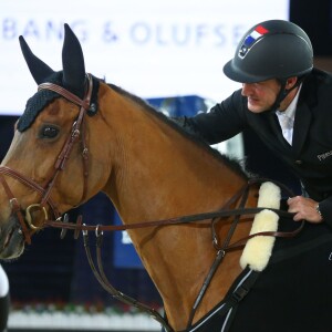 Benjamin Castaldi, vainqueur du du Prix Bang & Olufsen à 1,15 m lors du Longines Masters de Paris le 4 décembre 2015 à Villepinte © Christophe Bricot