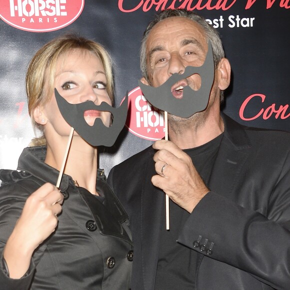 Thierry Ardisson et sa femme Audrey Crespo-Mara - People à la première du show de Conchita Wurst au Crazy Horse à Paris le 9 novembre 2014.