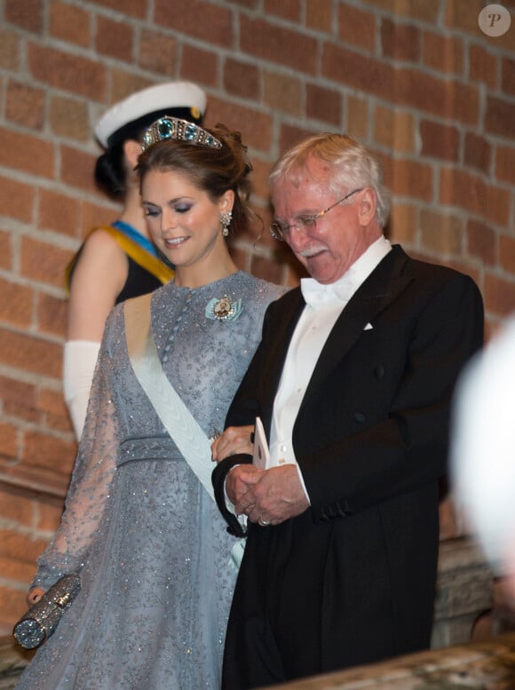 La princesse Madeleine de Suède et Paul L. Modrich (prix Nobel de la chimie) - La famille royale de Suède au dîner de gala en l'honneur des Prix Nobel à Stockholm, le 10 décembre 2015.