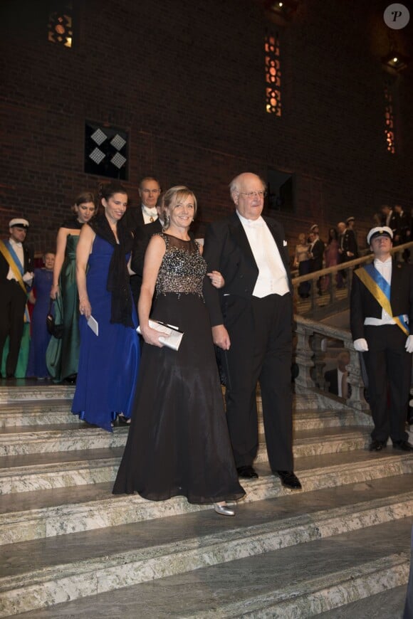 Jenni Ahlin et Angus Deaton (lauréat du prix de la Banque de Suède en sciences économiques en mémoire d'Alfred Nobel) - Dîner de gala en l'honneur des Prix Nobel à Stockholm, le 10 décembre 2015.