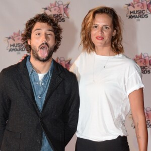 Laure Manaudou et son compagnon Jérémy Frérot, lors de la 17e cérémonie des NRJ Music Awards 2015 au Palais des Festivals à Cannes, le 7 novembre 2015. © Christophe Aubert