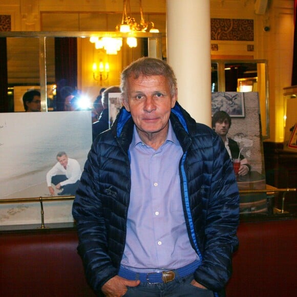 Exclusif - Patrick Poivre d'Arvor  - People à l'exposition "Souvenirs, souvenirs" au café restaurant "Les Deux Magots" de Didier Audebert et Gianni Soglia à Paris. 72 stars ont confié le souvenir le plus intime de leur vie illustré par une photographie originale. Une façon de rendre hommage à tous ceux dont la mémoire s'enfuit... Une partie des droits du livre sera reversée à la fondation Pompidou qui oeuvre pour la recherche contre la maladie d'Alzheimer. Le 7 décembre 2015 © Rachid Bellak-LMS / Bestimage.