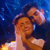 Priscilla Betti en larmes dans "Danse avec les stars 6" sur TF1. Elle a rendu un émouvant hommage à sa maman. Le 12 décembre 2015.