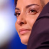 Priscilla Betti en larmes dans "Danse avec les stars 6" sur TF1. Elle a rendu un émouvant hommage à sa maman. Le 12 décembre 2015.
