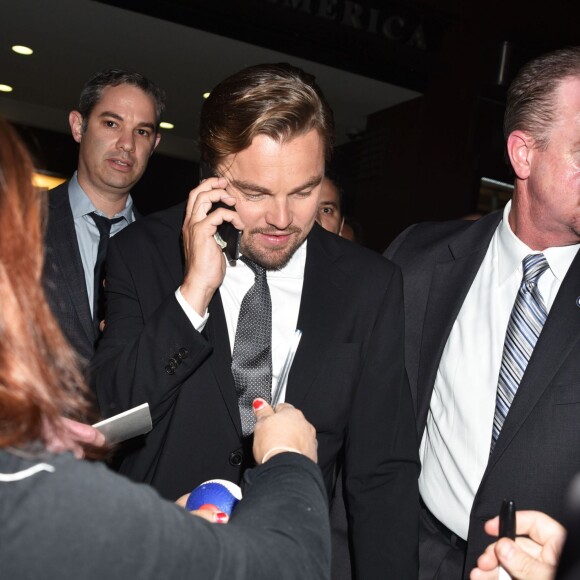 Leonardo DiCaprio - People à la sortie du gala "DGA Honors 2015" à New York le 15 octobre 2015
