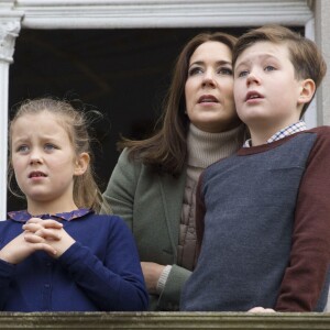 La princesse Mary avec la princesse Isabella et le prince Christian de Danemark lors de la chasse Hubertus à Copenhague le 1er novembre 2015