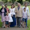 La famille royale danoise pose au palais de Grasten au Danemark le 25 juillet 2015.