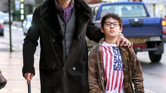 Nicolas Cage : Dandy complice avec son fils Kal-El après une mésaventure...