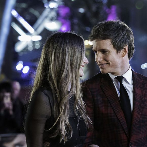 Eddie Redmayne et sa femme Hannah Bagshawe - Avant première du film "The Danish Girl" à Londres, le 8 décembre 2015.
