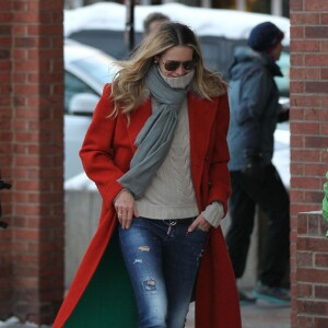 Exclusif - Elle Macpherson à Aspen, le 17 décembre 2015.