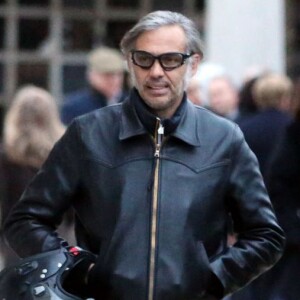 Exclusif - Paul Belmondo aux obsèques d'Alan Coriolan, ancien garde du corps de Jean-Paul Belmondo et Johnny Hallyday entre autres, au cimetière du Père-Lachaise à Paris, le 21 décembre 2015. Alan Coriolan s'est éteint à 67 ans des suites d'un cancer.