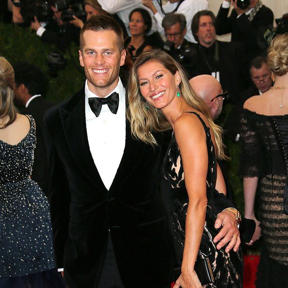 Tom Brady et sa femme Gisele Bündchen - Soirée du Met Ball / Costume Institute Gala 2014: "Charles James: Beyond Fashion" à New York. Le 5 mai 2014.  Celebrities attend 'Charles James: Beyond Fashion' Costume Institute Gala at the Metropolitan Museum of Art in New York City, New York on May 5, 2014.05/05/2014 - New York