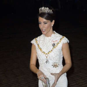 La princesse Marie de Danemark arrive pour le premier gala du Nouvel An au palais Christian VII à Amalienborg à Copenhague le 1er janvier 2016.