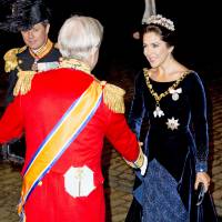Nouvel An royal au Danemark : Mary bronzée, Marie lumineuse... et Henrik retraité