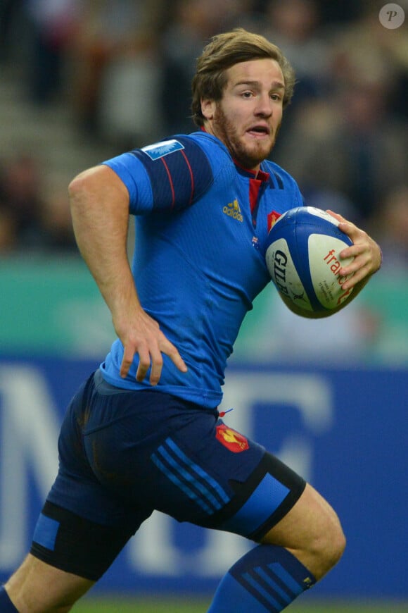 Camille Lopez sous le maillot du XV de France à l'occasion du test match entre la France et l'Australie, au Stade de France, à Saint Denis le 15 novembre 2014