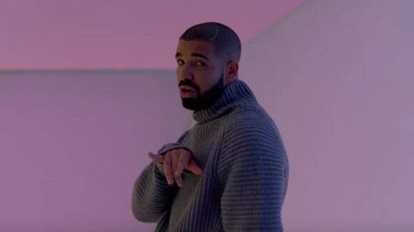 Drake dans "Hotline Bling". Octobre 2015.