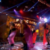 Channing Tatum reprend le titre Run The World (Girls) pour l'émission Lip Sync Battle quand il est rejoint sur scène par la popstar en personne. Image extraite d'une vidéo postée sur Vimeo le 8 janvier 2016.
