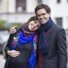 Exclusif : Rendez-vous avec la chroniqueuse de l'émission "Les Maternelles" sur France 5, Carole Tolila (enceinte), son mari Thomas Isle à Boulogne-Billancourt.  Le 12 décembre 2015