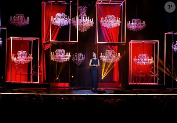 Exclusif - Carole Bouquet - Spectacle "Elles se croient toutes Joly" en hommage à Sylvie Joly, mis en scène par Pierre Palmade, au théâtre de Paris dans le 9e arrondissement à Paris, le 26 octobre 2015, qui est diffusé le 15 janvier 2016 sur France 3.© Dominique Jacovides - Romuald Meigneux / Bestimage