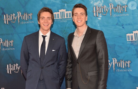 Les jumeaux James et Oliver Phelps - Vernissage de l'exposition "Harry Potter" à la Cité du Cinéma à Saint-Denis, le 2 avril 2015.
