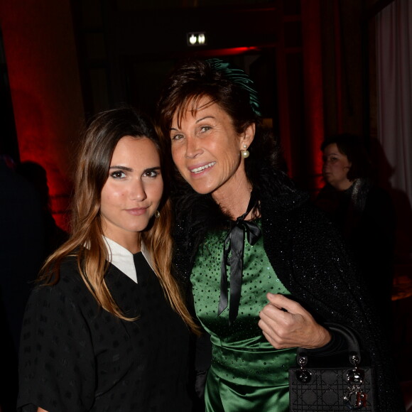 Exclusif - Joyce Jonathan et Sylvie Rousseau lors de la soirée du nouvel an russe à l'hôtel Prince de Galles à Paris le 13 janvier 2016 © Rachid Bellak