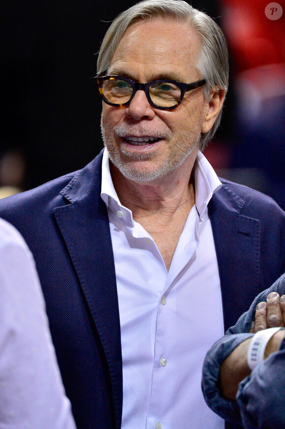 Tommy Hilfiger - Adrien Brody assiste au match de basket des Miami Heat à Miami le 5 décembre 2015.