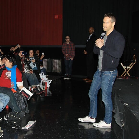 Ryan Reynolds lors d'une projection privée de Deadpool à New York le 18 janvier 2016.