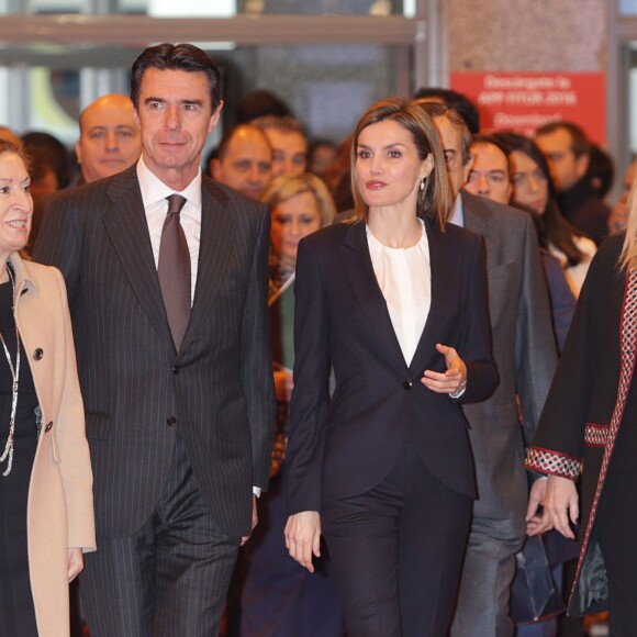 La reine Letizia d'Espagne inaugurait le 20 janvier 2016 la 36e édition du FITUR, le Salon international du tourisme de Madrid, au Parc des Expositions Juan Carlos Ier.
