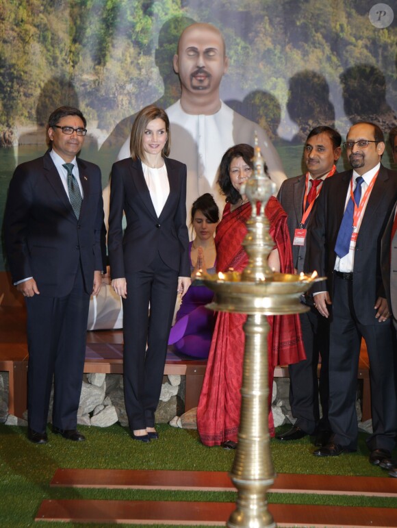La reine Letizia d'Espagne inaugurait le 20 janvier 2016 la 36e édition du FITUR, le Salon international du tourisme de Madrid, au Parc des Expositions Juan Carlos Ier.