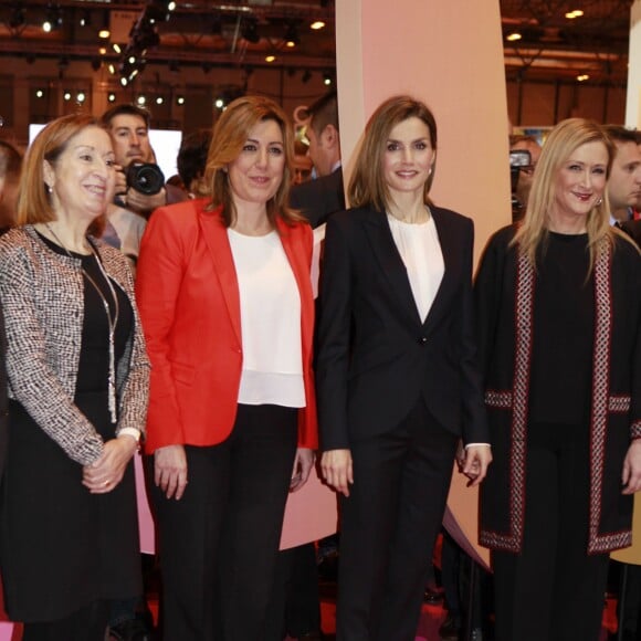 La reine Letizia d'Espagne inaugurait le 20 janvier 2016 la 36e édition du FITUR, le Salon international du tourisme de Madrid, au Parc des Expositions Juan Carlos Ier.