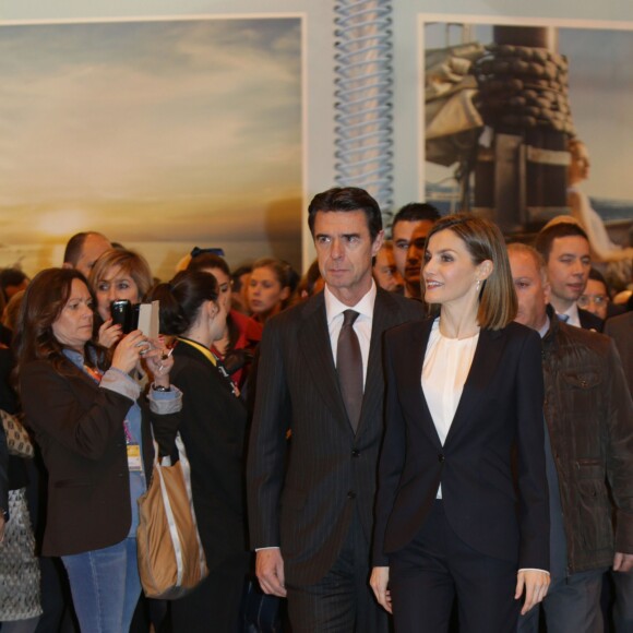 La reine Letizia d'Espagne inaugurait le 20 janvier 2016 la 36e édition du FITUR, le Salon international du tourisme de Madrid, au Parc des Expositions Juan Carlos Ier.