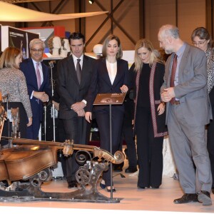 La reine Letizia d'Espagne inaugurait le 20 janvier 2016 la 36e édition du FITUR, le Salon international du tourisme de Madrid, au Parc des Expositions Juan Carlos Ier.