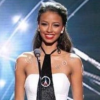 Flora Coquerel, Miss France 2014, aux Etats-Unis pour le concours Miss Univers 2016. Le comité Miss France a dévoilé sur son compte Twitter la robe hommage aux victimes des attentats de Paris. Décembre 2015.