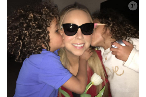 Mariah Carey a publié une photo d'elle et ses jumeaux sur sa page Instagram, le 17 janvier 2016.